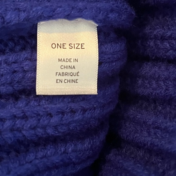 bp Beanie - Picture 6 of 6